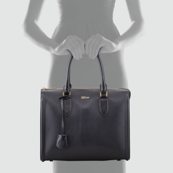 Alexander McQueen black zip-up 'Heroine' satchel/tote - Picture 10 of 15